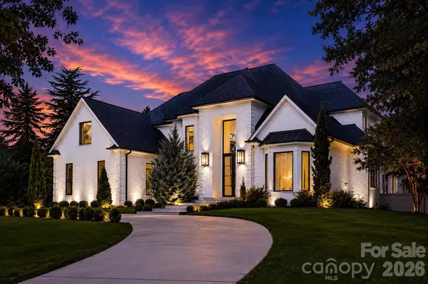 8821 Covey Rise Court, Charlotte, NC 28226