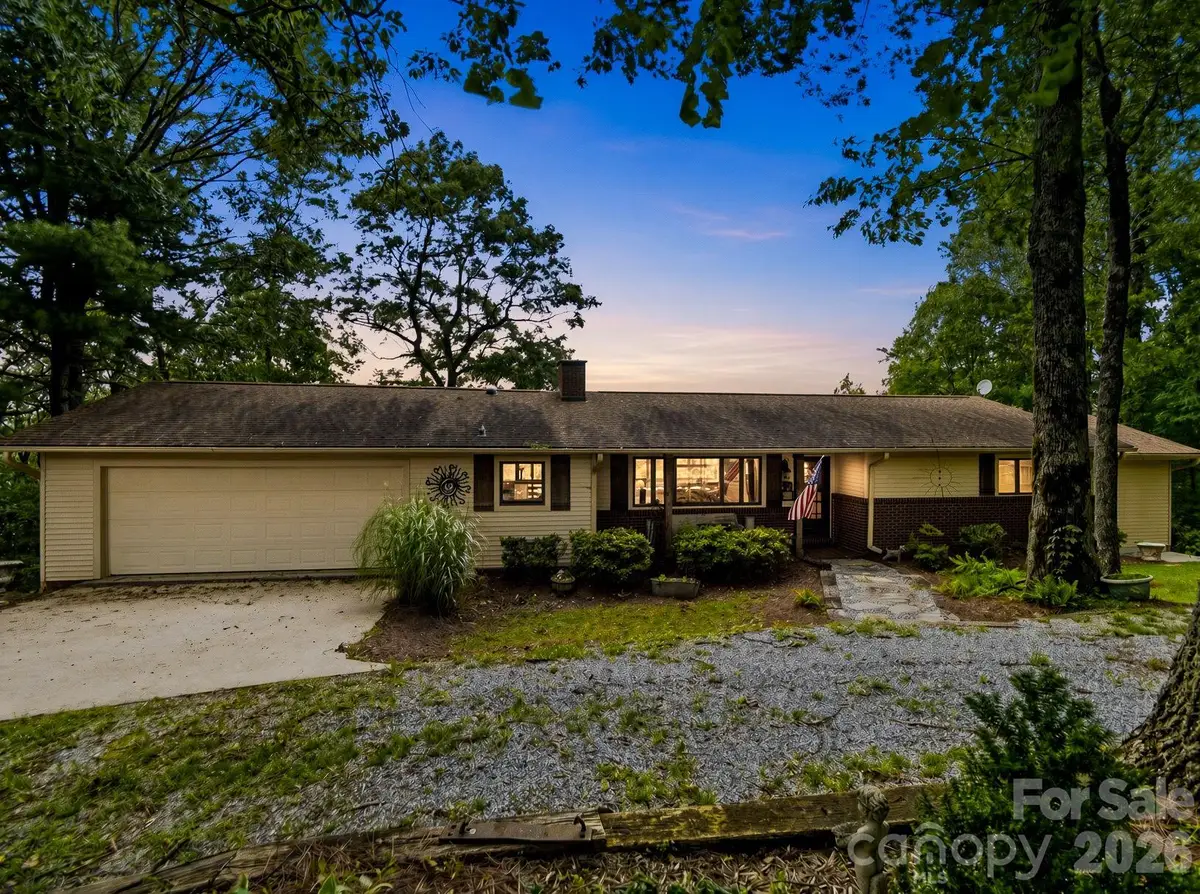 327 Summit Road, Tryon, NC 28782 - #1