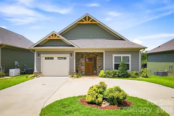 1386 River Club Ridge, Lenoir, NC 28645