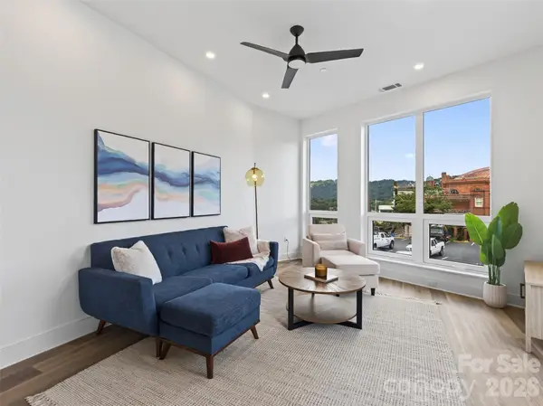 123 Haywood Street #404, Asheville, NC 28801