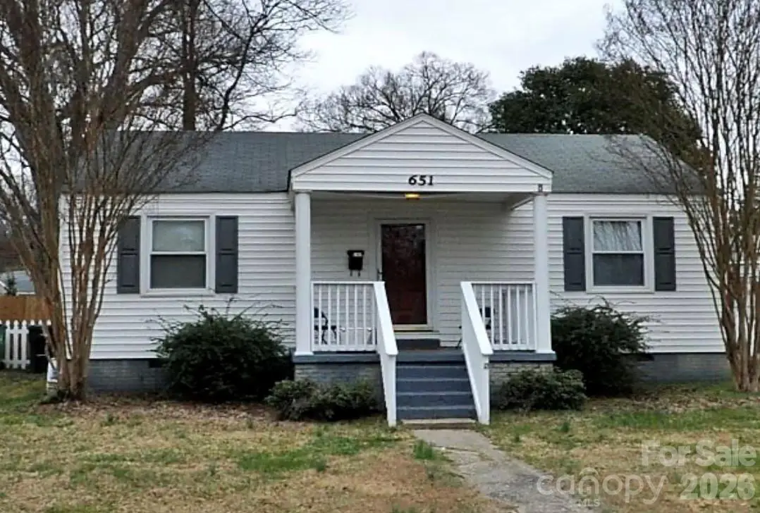 651 Melbourne Court, Charlotte, NC 28209 - #1