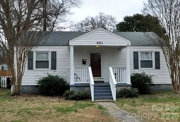 651 Melbourne Court, Charlotte, NC 28209