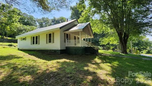 844 Connahetta Street, Murphy, NC 28906