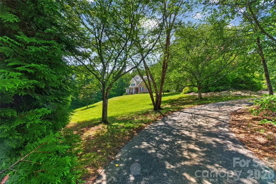 7940 Oakmont Court, Hickory, NC 28602 - #2