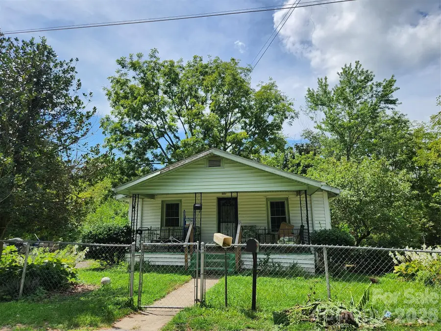 198 Fayetteville Street, Asheville, NC 28806 - #2