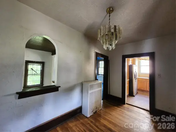 63 Westover Drive, Asheville, NC 28801