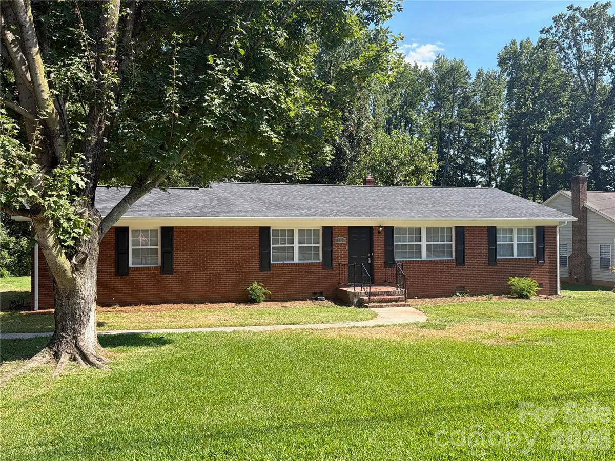 5220 Nevin Road, Charlotte, NC 28269 - #1