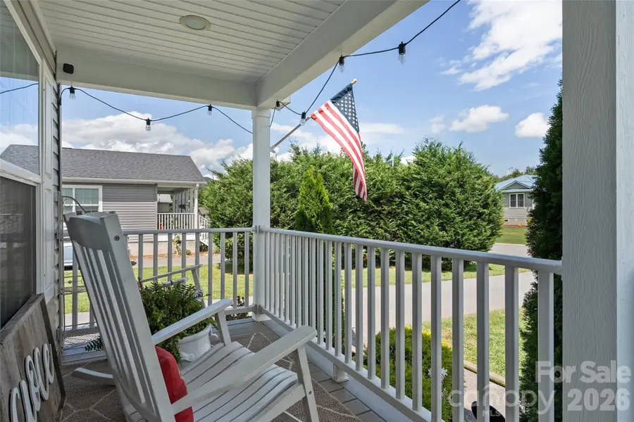 46 Janie Drive, Clyde, NC 28721 - #2