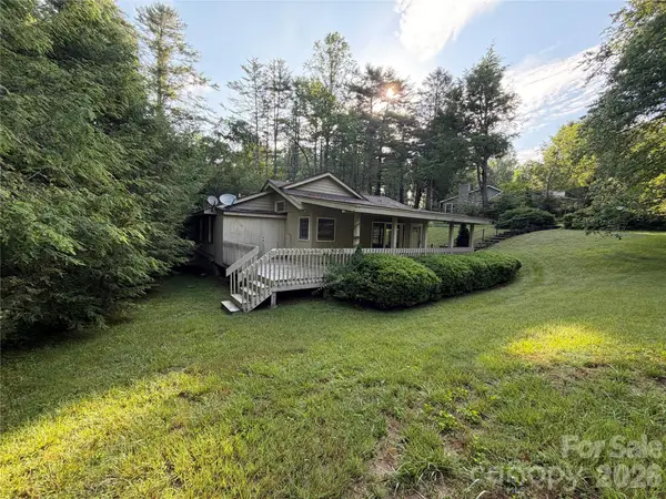 29 Crystal Springs Trail, Cashiers, NC 28717