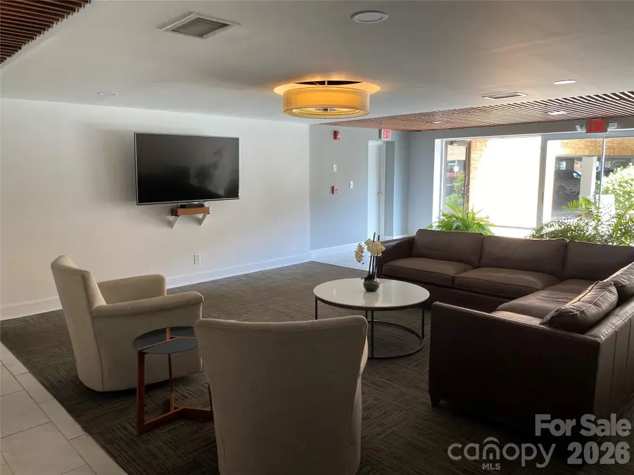 1323 Queens Road #208, Charlotte, NC 28207 - #3