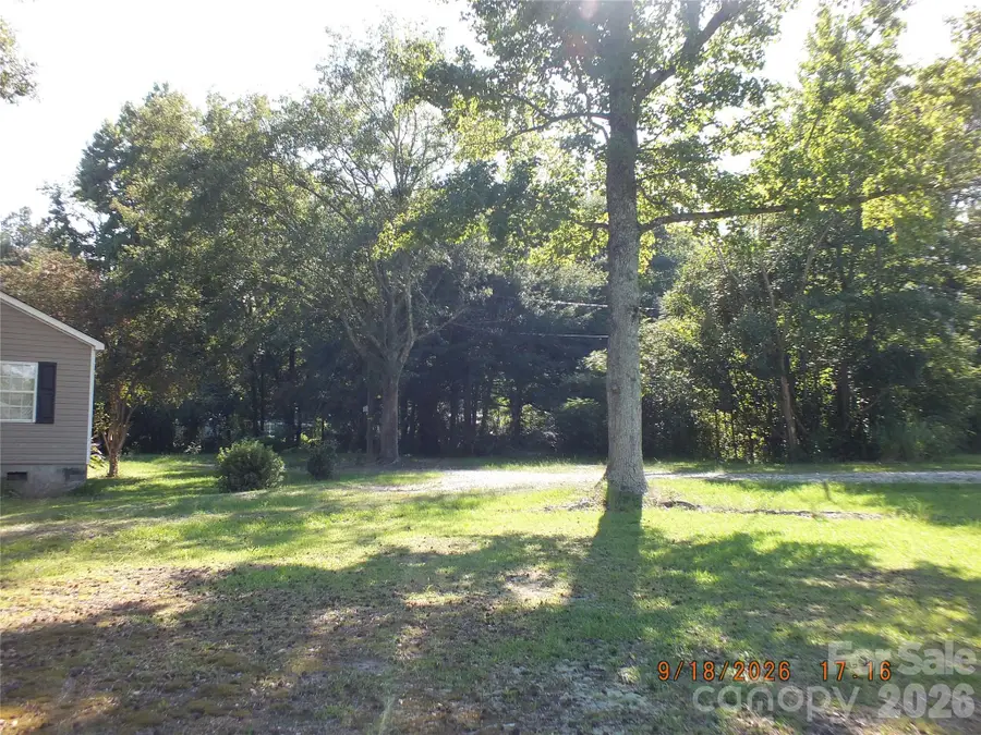 6372 Kershaw Camden Highway, Heath Springs, SC 29058 - #3