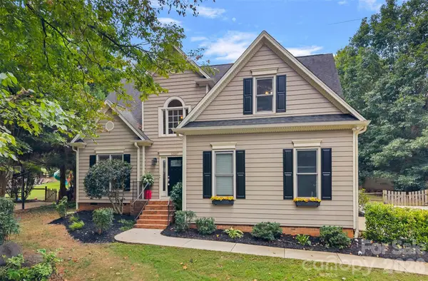 12507 Angel Oak Drive, Huntersville, NC 28078