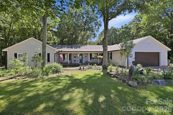 205 Dornoch Drive, Matthews, NC 28104