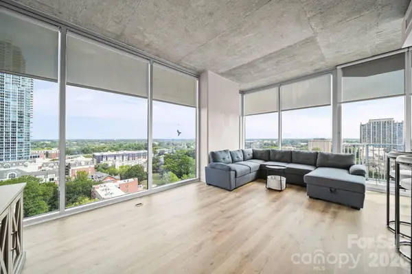 210 N Church Street #1414, Charlotte, NC 28202