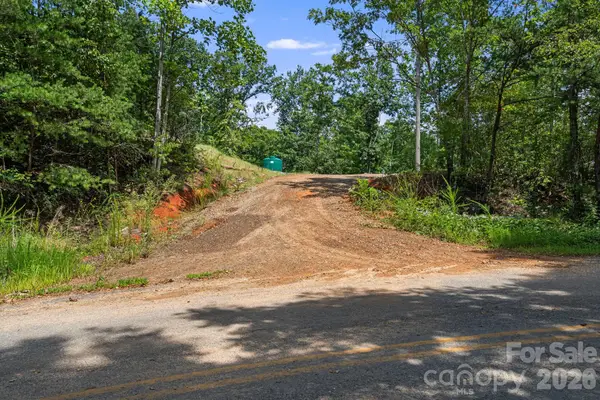 163 Camp Elliott Road, Black Mountain, NC 28711