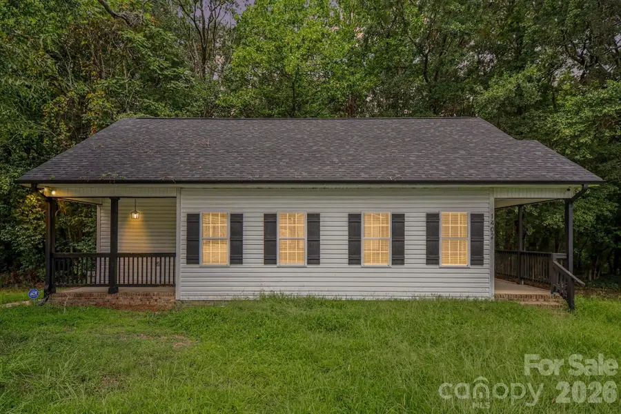 1402 Essex Avenue, Gastonia, NC 28052 - #2