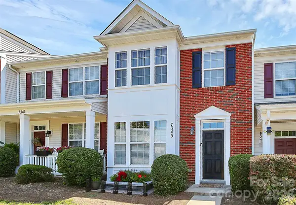 7345 Laurel Valley Road, Charlotte, NC 28273