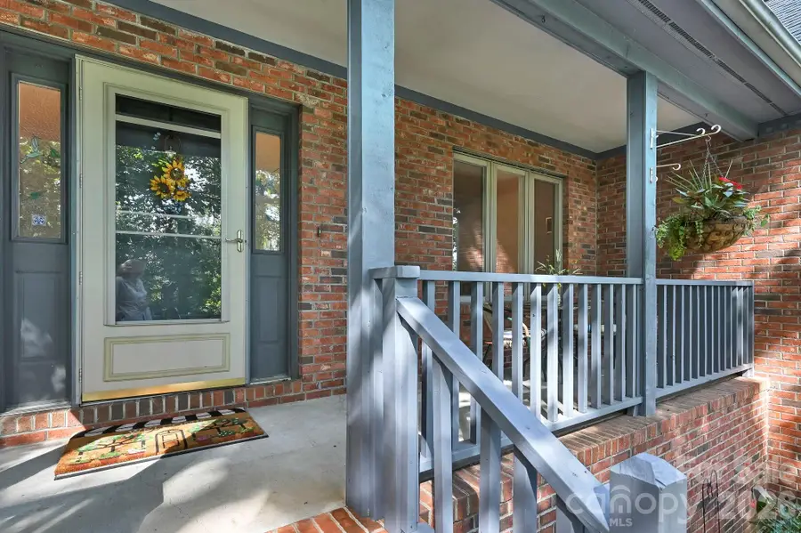 25 Weston Heights Drive, Asheville, NC 28803 - #3