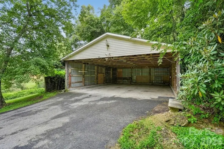 168 Huntley Road, Fletcher, NC 28732 - #3