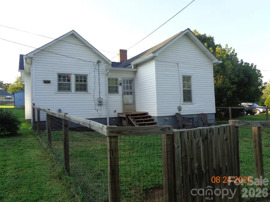 107 Bickett Street, Morganton, NC 28655 - #2