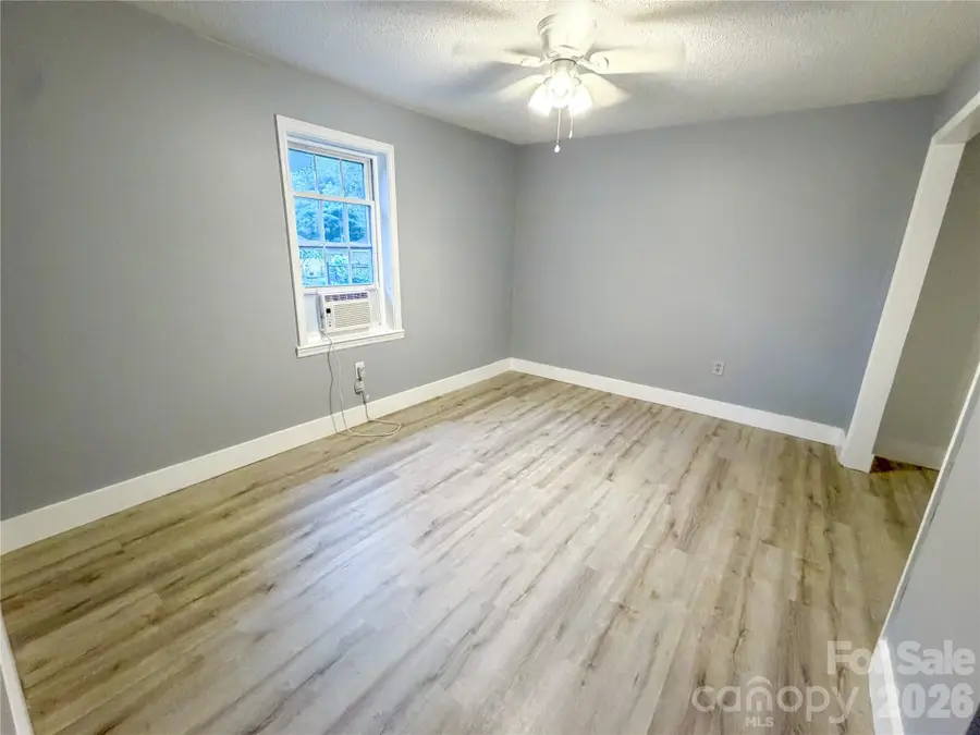 107 Drake Street, Gastonia, NC 28052 - #3