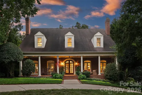 2115 Foxcroft Woods Lane, Charlotte, NC 28211
