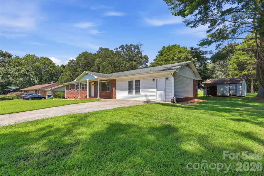 2819 Randolph Road, Statesville, NC 28625 - #2
