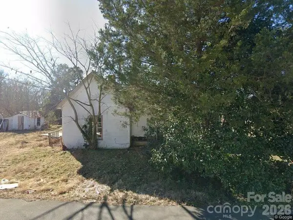 102 Grand Avenue, Norlina, NC 27563
