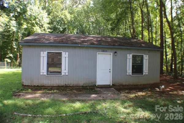 6782 Glover Lane, Stanley, NC 28164