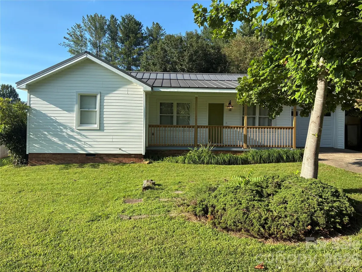 1008 Hopedale Drive, Lenoir, NC 28645 - #1
