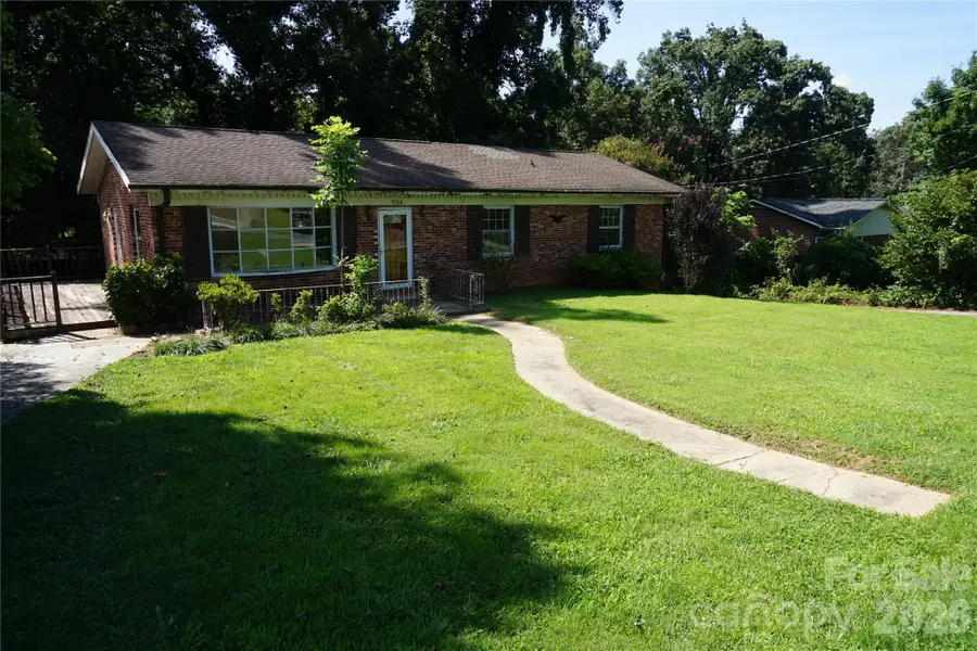5214 Northview Drive, Hickory, NC 28601 - #2