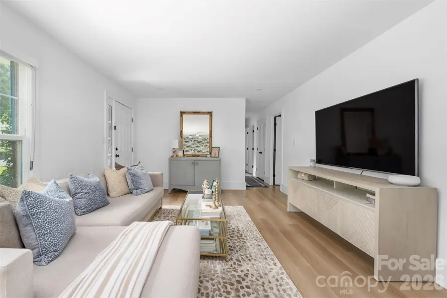 7735 Surreywood Place, Charlotte, NC 28270 - #3