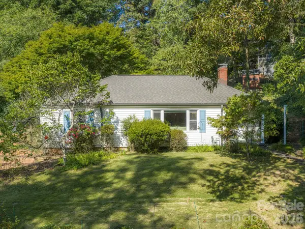 28 Arthur Road, Asheville, NC 28806