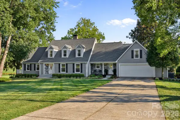 2593 Birdie Lane Ne, Conover, NC 28613