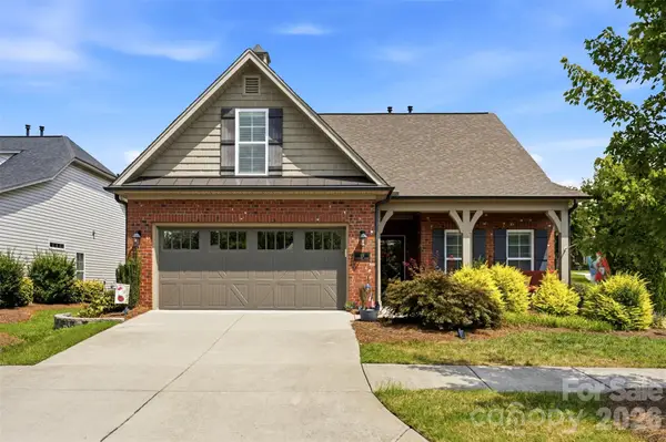 106 Turnberry Court, Mocksville, NC 27028