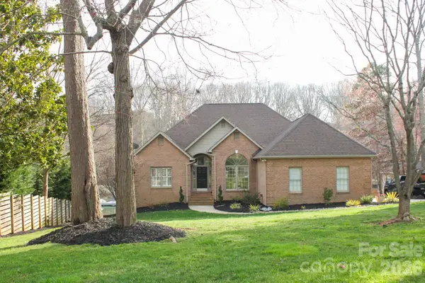 388 Ponderosa Circle, Mooresville, NC 28117