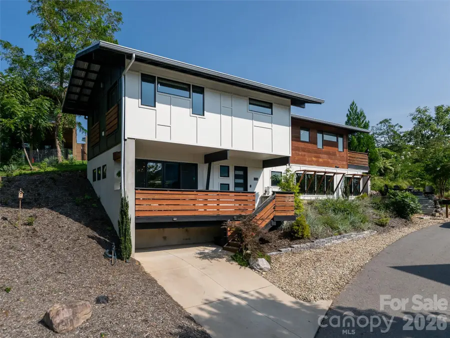 4 Osprey Trail, Asheville, NC 28806 - #2