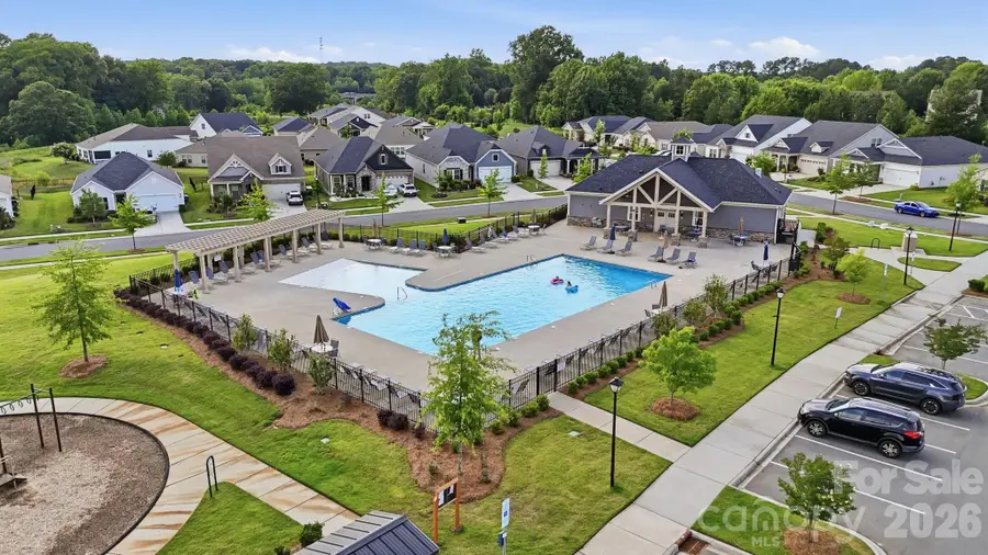 5012 Shadbush Road, Charlotte, NC 28215 - #2