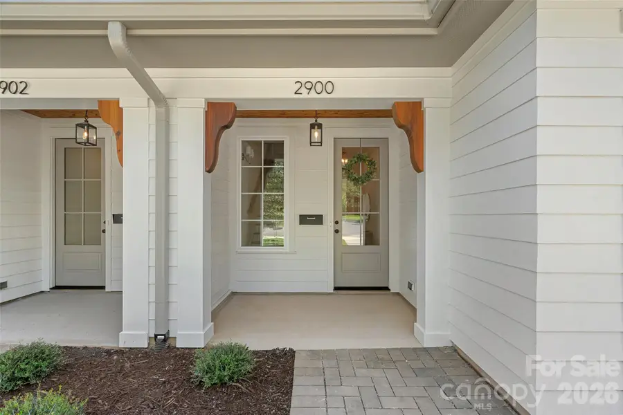2900 Dogwood Avenue, Charlotte, NC 28206 - #2