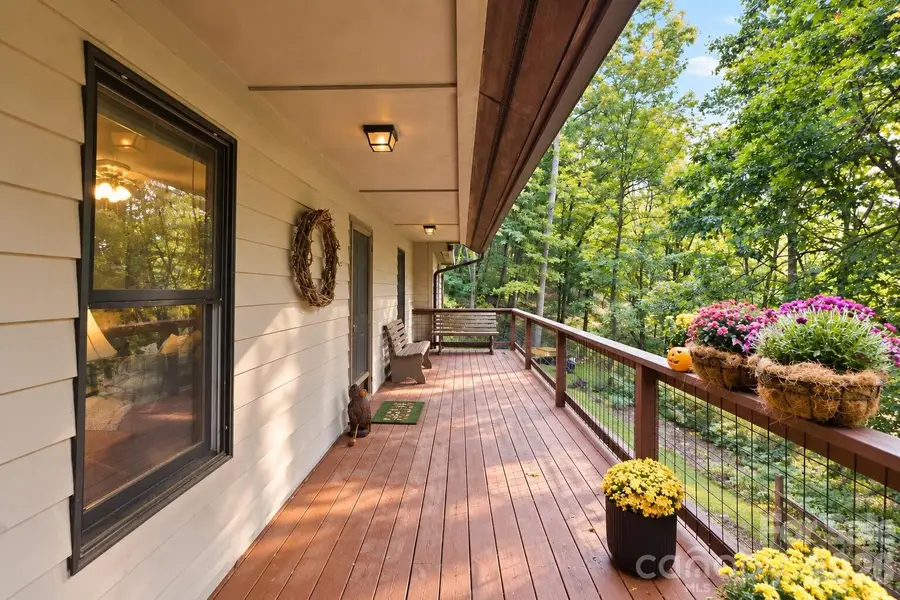 1424 Big Cove Road, Waynesville, NC 28786 - #3