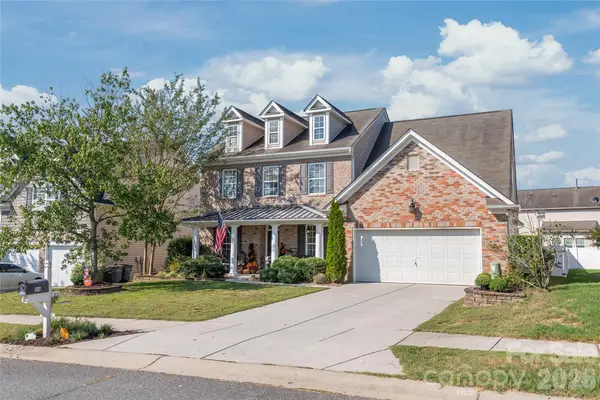 3327 Brackhill Street, Davidson, NC 28036