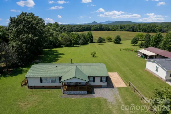 1633 N Brook 3 School Road, Vale, NC 28168