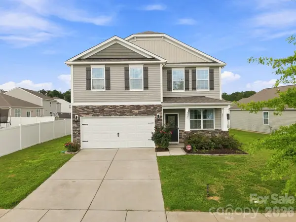 2424 Tallet Trace, Charlotte, NC 28216