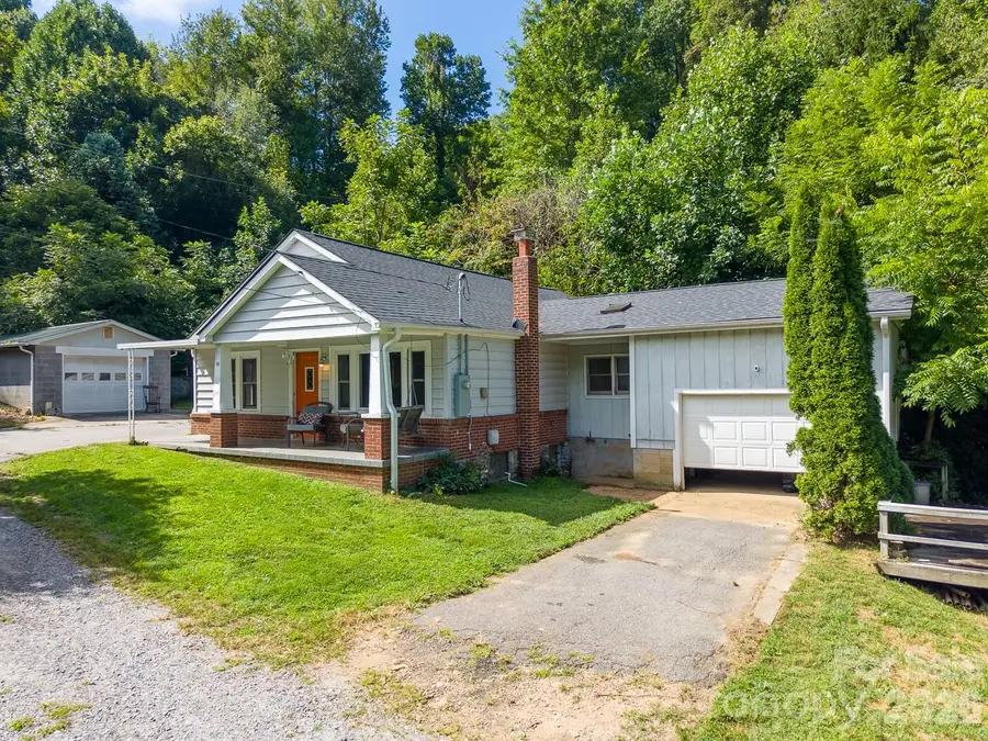 80 Nature Lane, Waynesville, NC 28786 - #2