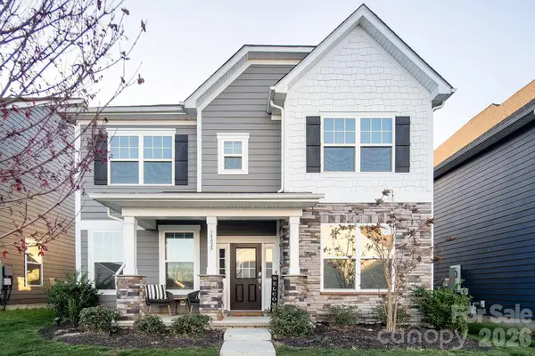 15625 White Quartz Lane, Davidson, NC 28036