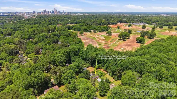 2431 Arnold Drive, Charlotte, NC 28205