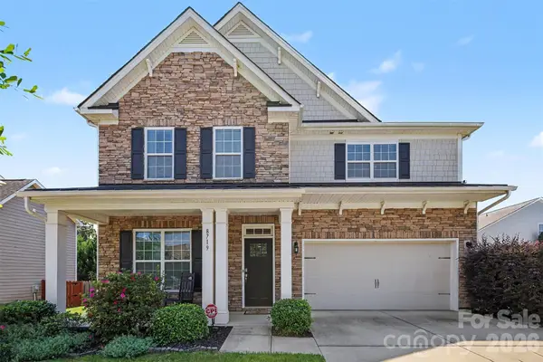 8719 Hallowford Drive, Huntersville, NC 28078