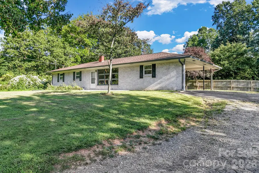 25 Hickory Tree Road, Asheville, NC 28805 - #3