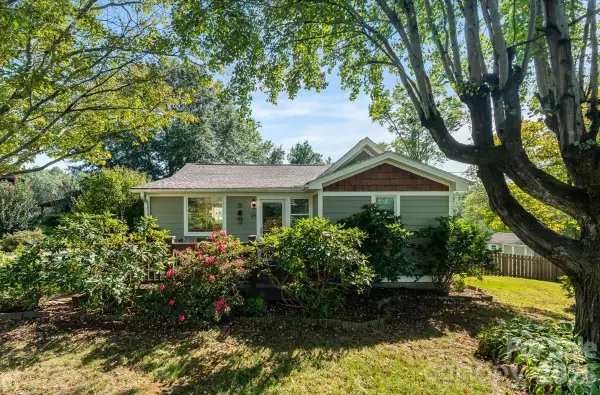 94 Pressley Avenue, Brevard, NC 28712