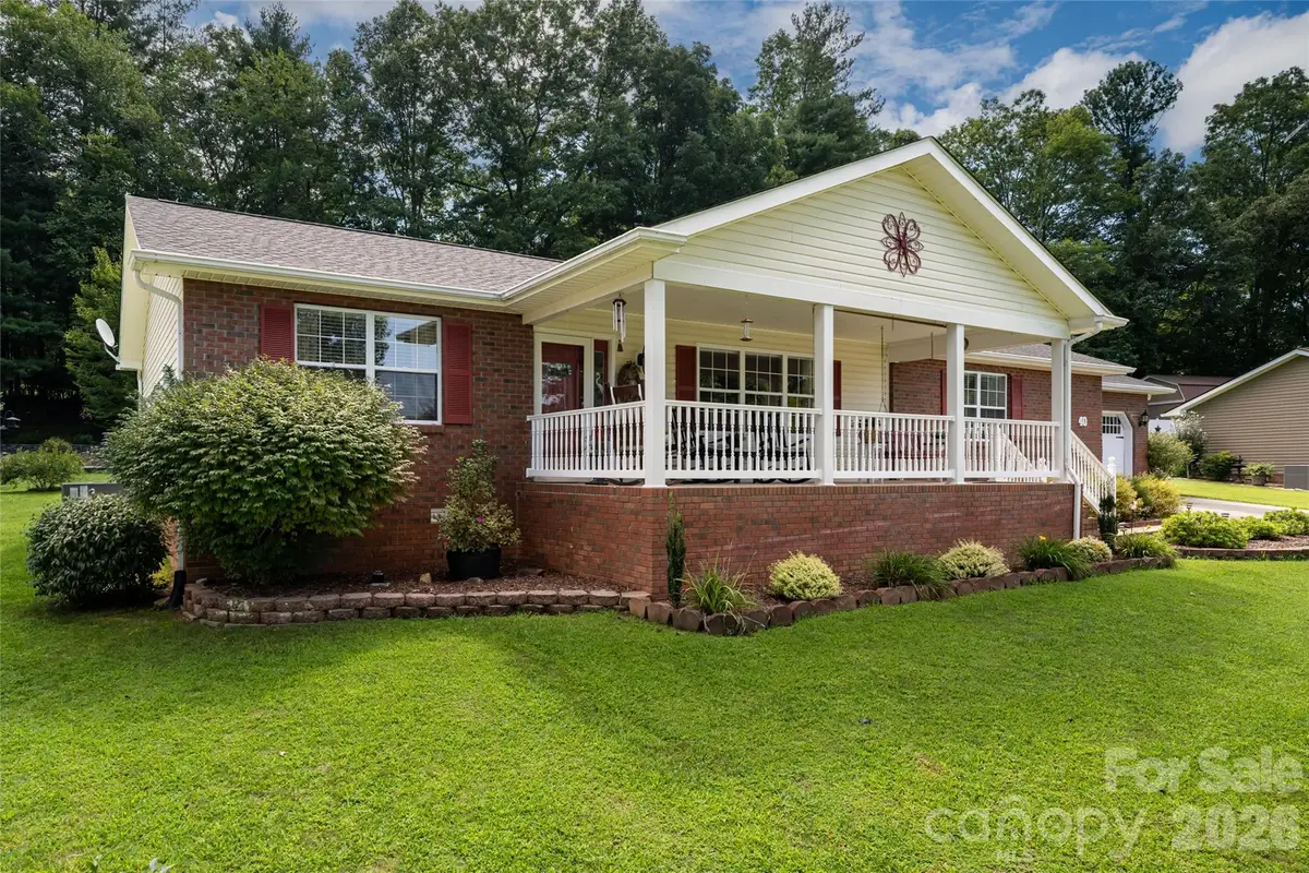 40 Meadow Drive, Horse Shoe, NC 28742 - #1